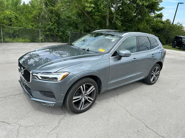 Thumbnail: 2018 Volvo XC60 - 16
