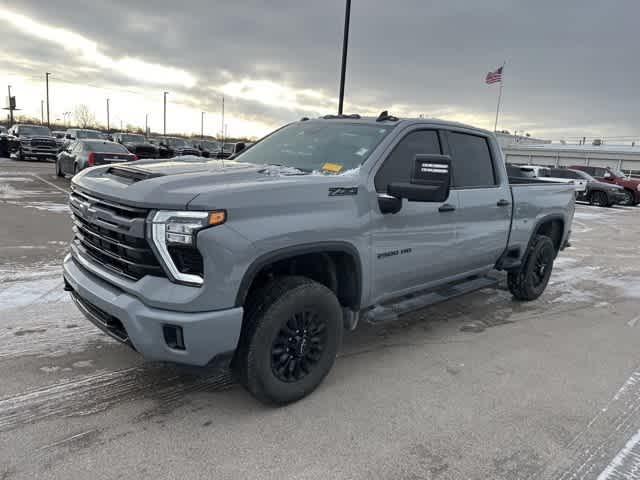 Thumbnail: 2024 Chevrolet Silverado 2500 - 18