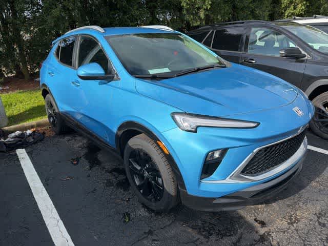 Thumbnail: 2025 Buick Encore GX - 3