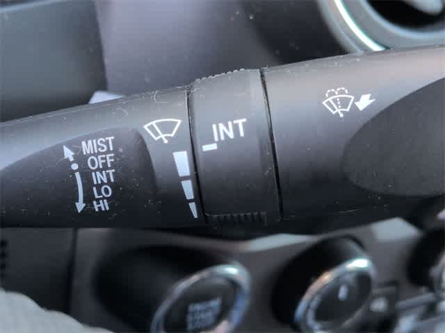 Thumbnail: 2019 Toyota Tacoma - 25