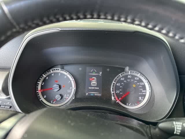 Thumbnail: 2021 Toyota Highlander - 13