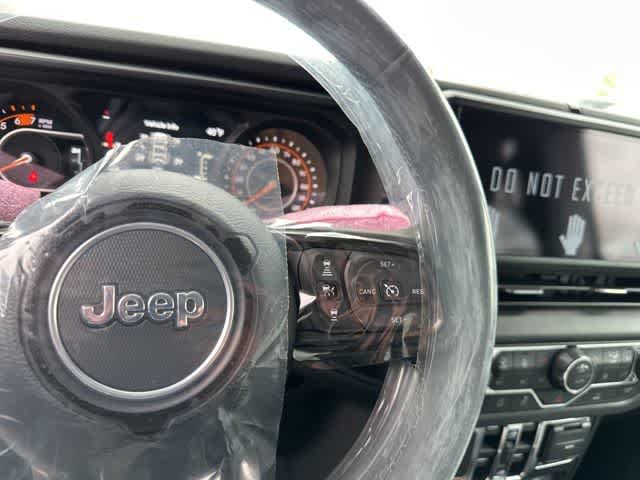 Thumbnail: 2026 Jeep Wrangler - 7