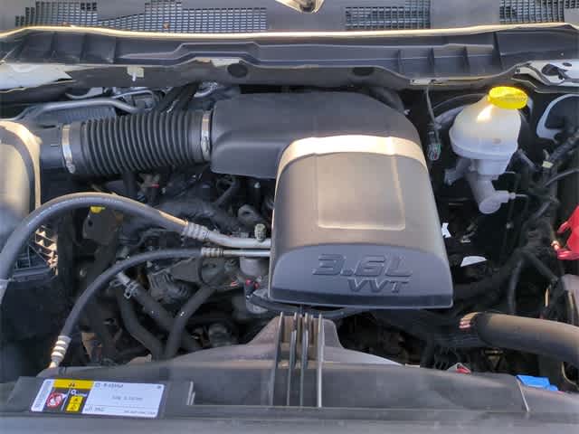 Thumbnail: 2022 RAM 1500 Classic - 14