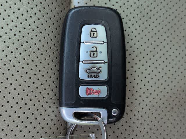 Thumbnail: 2012 Kia Optima - 36