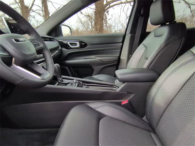 Thumbnail: 2026 Jeep Compass - 10