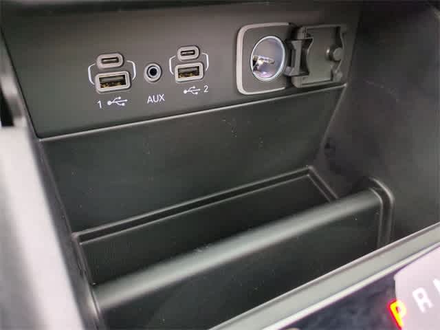 Thumbnail: 2025 Jeep Grand Cherokee - 33