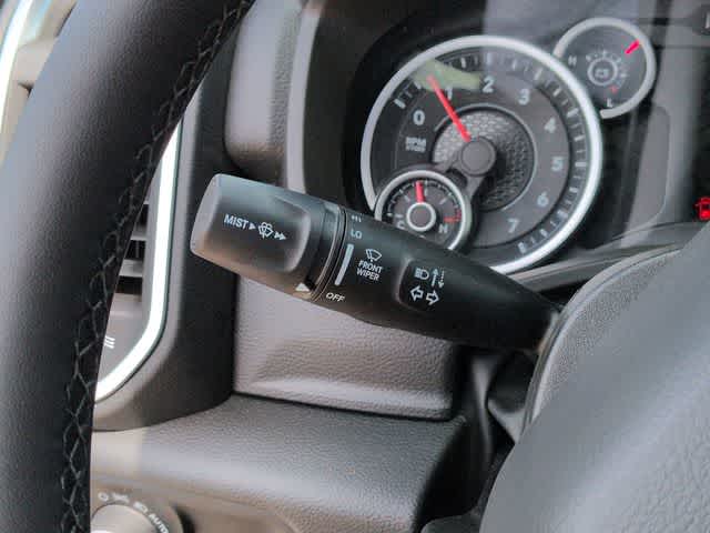 Thumbnail: 2026 RAM 1500 - 26