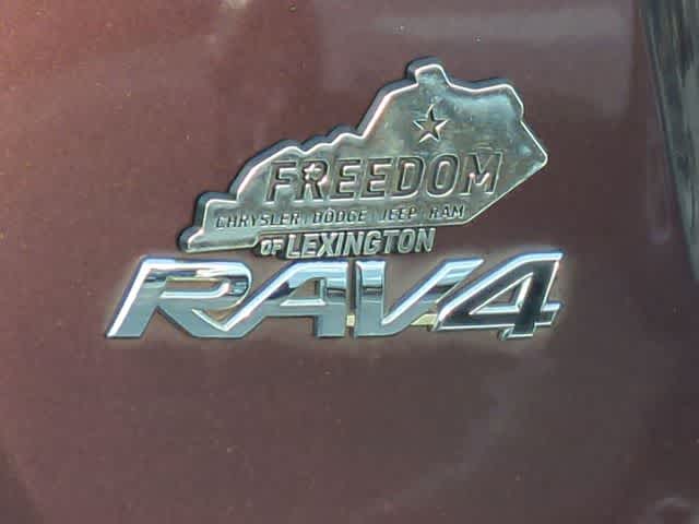 Thumbnail: 2017 Toyota RAV4 - 13