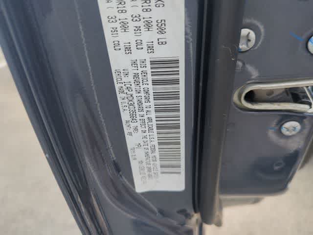 Thumbnail: 2019 Jeep Cherokee - 34