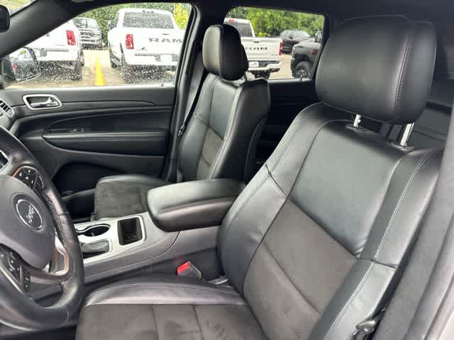 Thumbnail: 2019 Jeep Grand Cherokee - 3