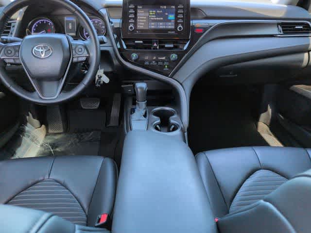 Thumbnail: 2021 Toyota Camry - 14