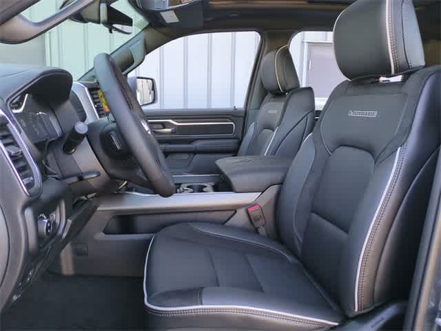 Thumbnail: 2026 RAM 1500 - 17