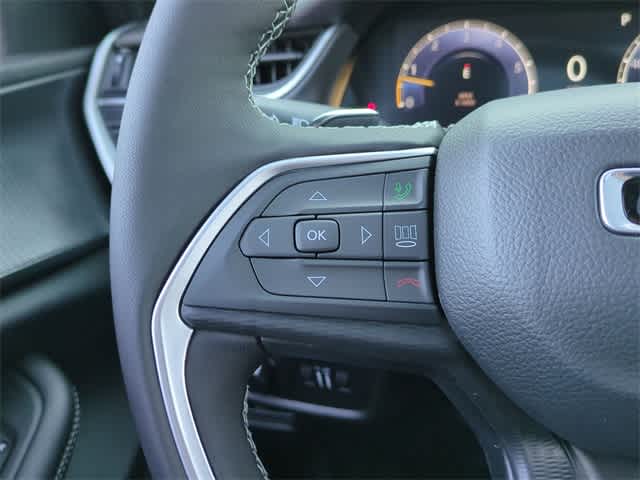 Thumbnail: 2025 Jeep Grand Cherokee - 25