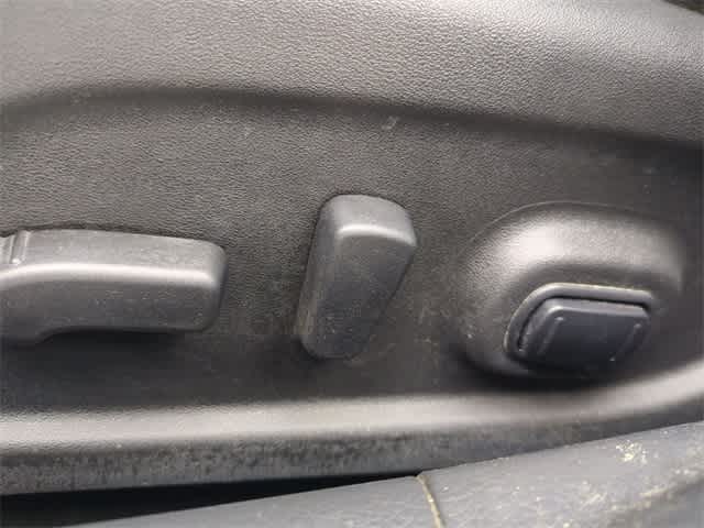 Thumbnail: 2013 Nissan Altima - 16