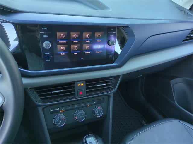 Thumbnail: 2022 Volkswagen Taos - 28