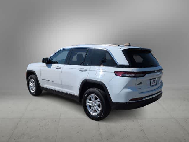 Thumbnail: 2023 Jeep Grand Cherokee - 6