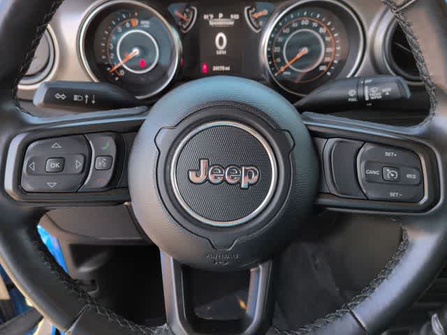 Thumbnail: 2021 Jeep Gladiator - 22