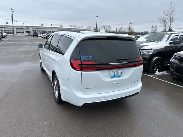 Thumbnail: 2022 Chrysler Pacifica - 22