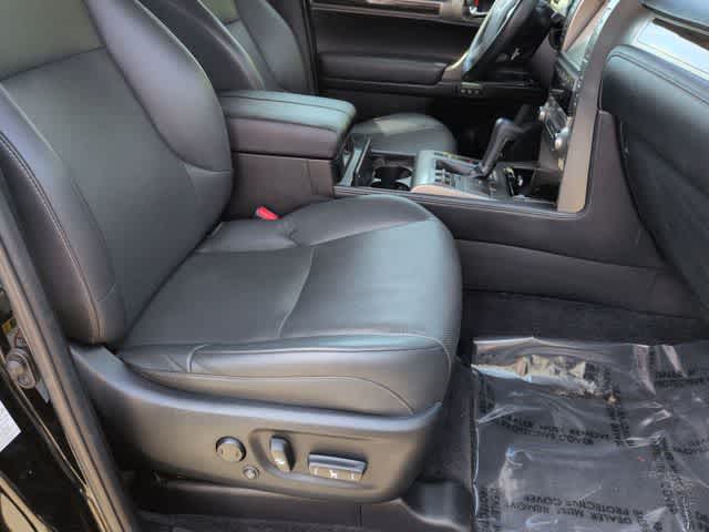 Thumbnail: 2015 Lexus GX - 23