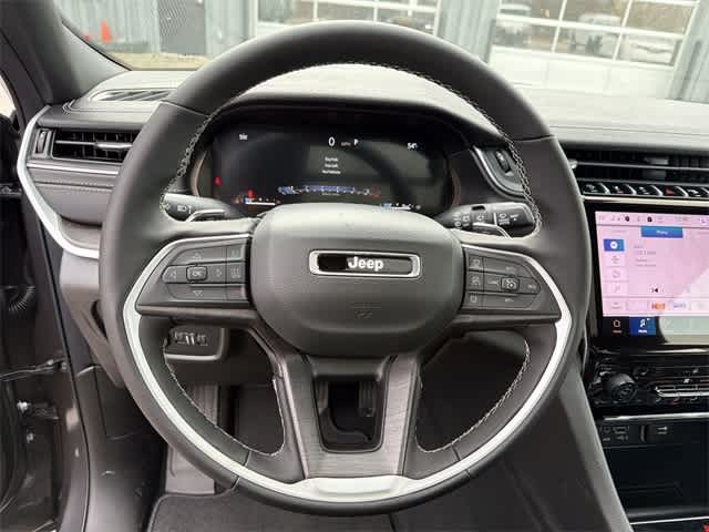 Thumbnail: 2025 Jeep Grand Cherokee - 25