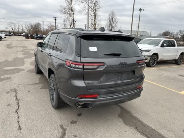 Thumbnail: 2025 Jeep Grand Cherokee L - 15