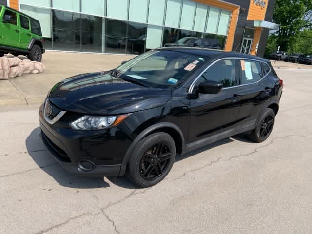 Thumbnail: 2019 Nissan Rogue Sport - 13