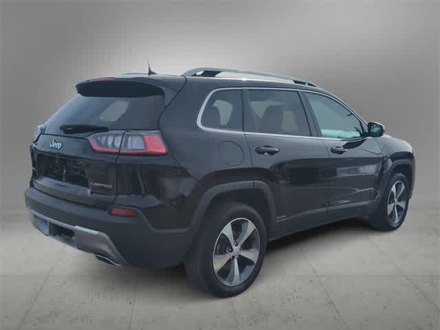 Thumbnail: 2021 Jeep Cherokee - 8