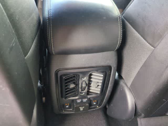 Thumbnail: 2020 Dodge Durango - 40