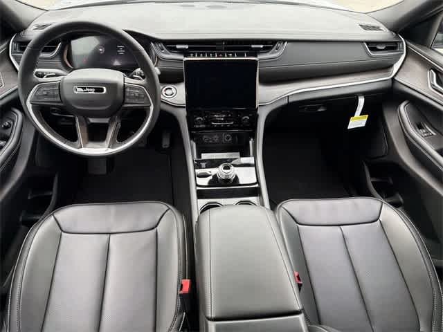 Thumbnail: 2025 Jeep Grand Cherokee L - 16