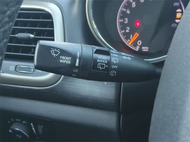 Thumbnail: 2014 Jeep Grand Cherokee - 27