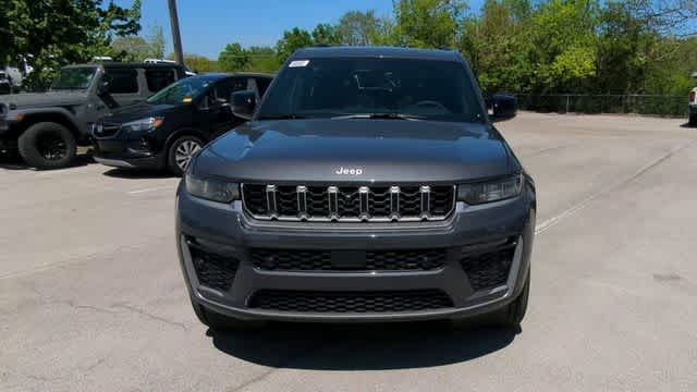 Thumbnail: 2026 Jeep Grand Cherokee L - 3