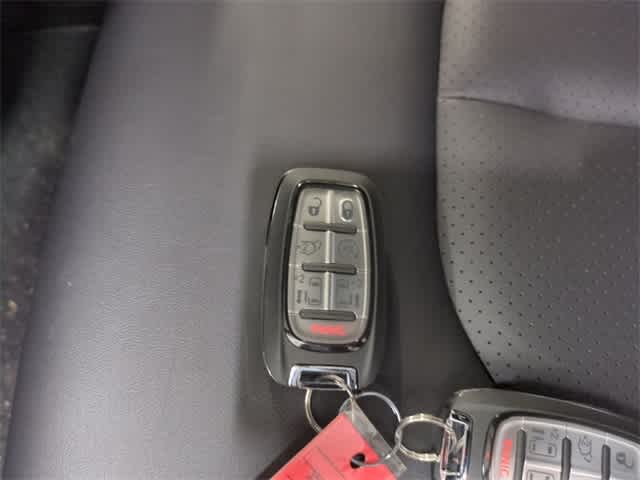 Thumbnail: 2026 Chrysler Pacifica - 36