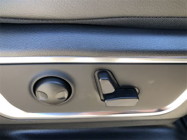 Thumbnail: 2026 RAM 1500 - 33