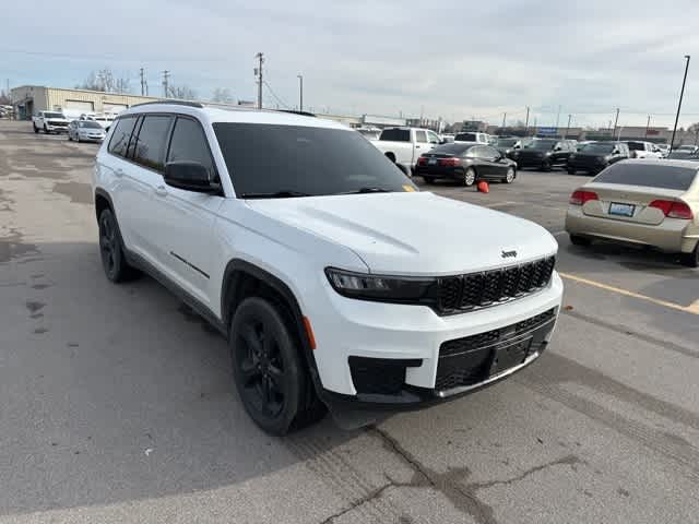 Thumbnail: 2023 Jeep Grand Cherokee L - 25