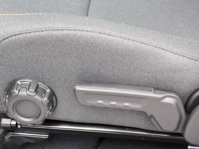 Thumbnail: 2026 Jeep Gladiator - 18