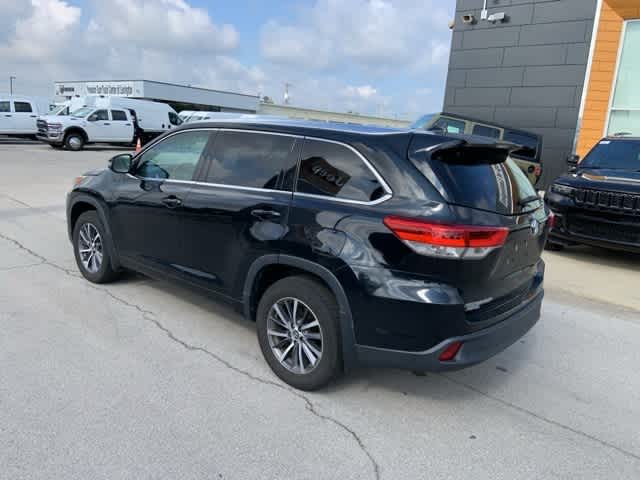 Thumbnail: 2018 Toyota Highlander - 20
