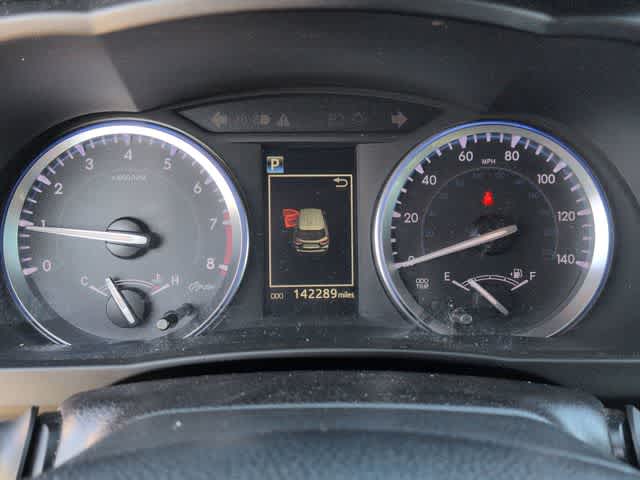 Thumbnail: 2017 Toyota Highlander - 35