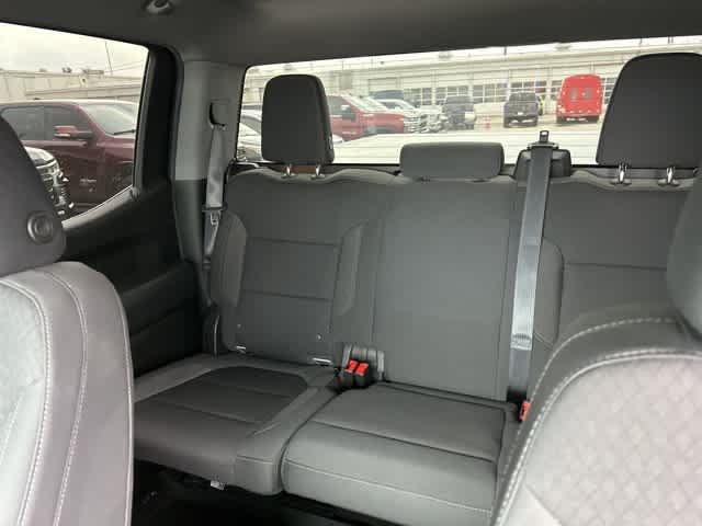 Thumbnail: 2022 Chevrolet Silverado 1500 - 5