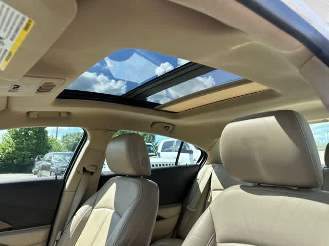 Thumbnail: 2011 Buick LaCrosse - 8