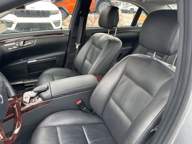 Thumbnail: 2012 Mercedes-Benz S-Class - 3