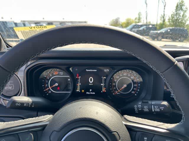 Thumbnail: 2026 Jeep Wrangler - 11