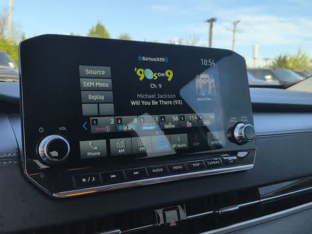 Thumbnail: 2024 Mitsubishi Outlander - 29