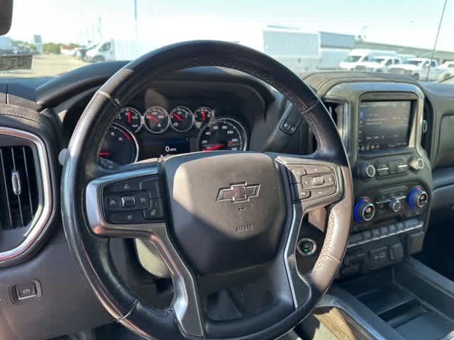 Thumbnail: 2022 Chevrolet Silverado 1500 - 4