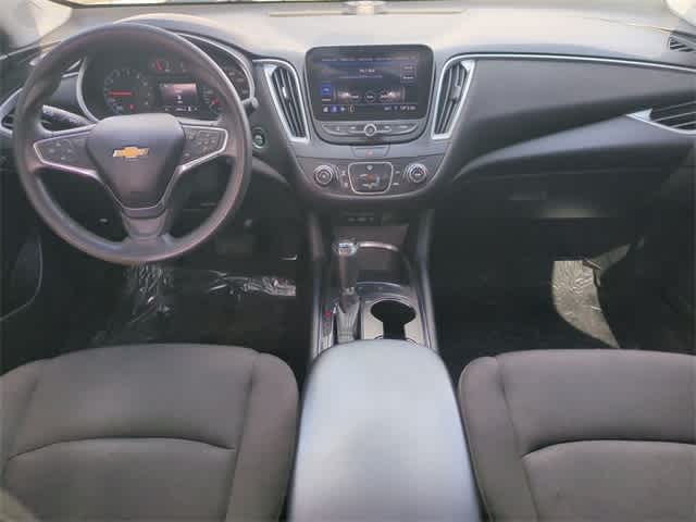 Thumbnail: 2019 Chevrolet Malibu - 15