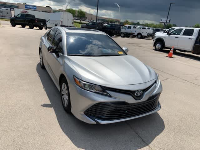 Thumbnail: 2020 Toyota Camry - 23