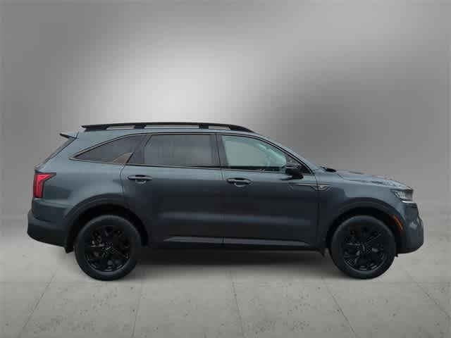 Thumbnail: 2022 Kia Sorento - 9