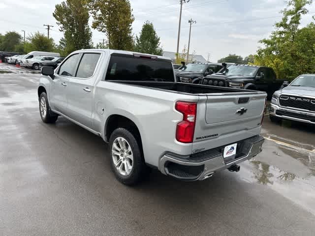 Thumbnail: 2022 Chevrolet Silverado 1500 - 17