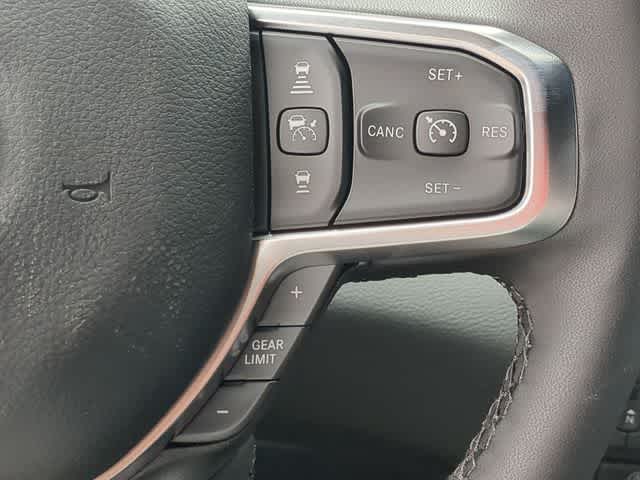 Thumbnail: 2026 RAM 1500 - 25