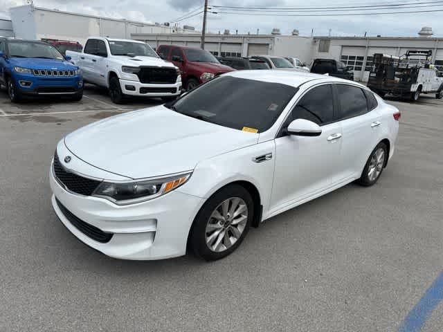Thumbnail: 2018 Kia Optima - 13