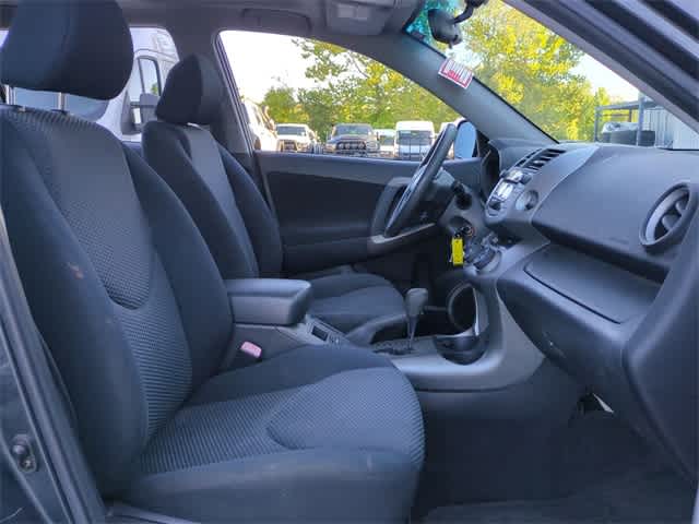 Thumbnail: 2006 Toyota RAV4 - 23
